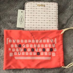 FOSSIL WALLET